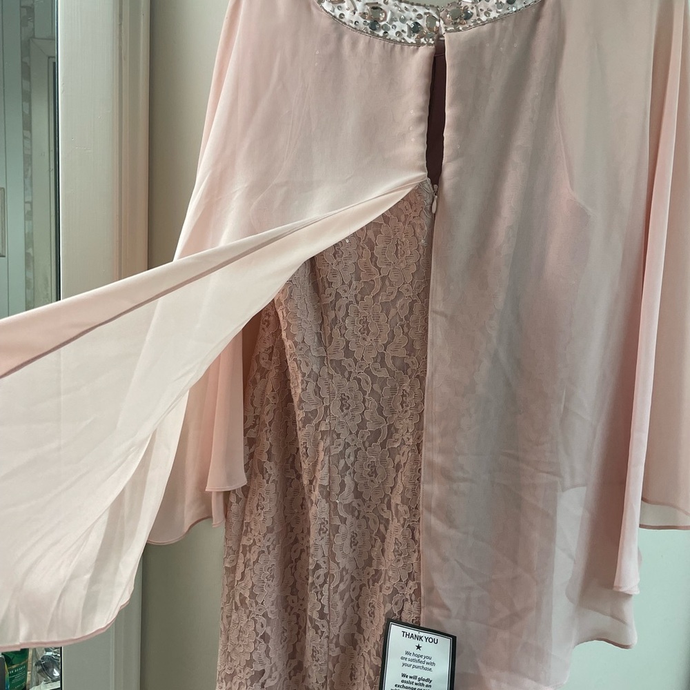 SLNY Special Occasion Dress faded rose pink sleeveless with cape Sequins size 16 - Picture 7 of 16